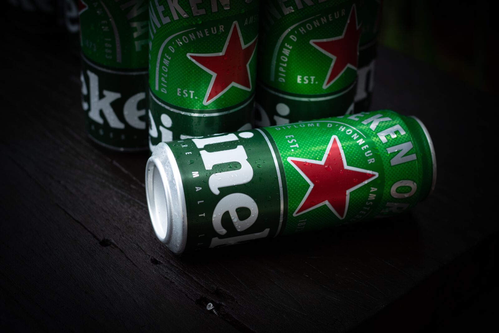 Canon EOS 700D (EOS Rebel T5i / EOS Kiss X7i) + Canon EF 50mm F1.8 STM sample photo. Photography, canned, drink photography