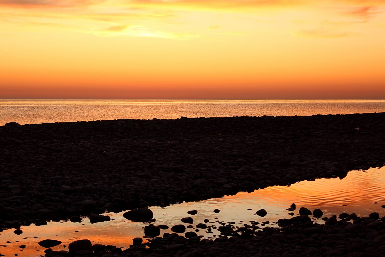 Canon EOS 600D (Rebel EOS T3i / EOS Kiss X5) sample photo. Sunset, sea, nature photography