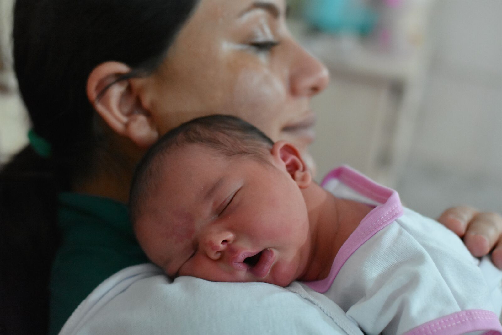 Nikon D7200 sample photo. Mother, baby, mom photography