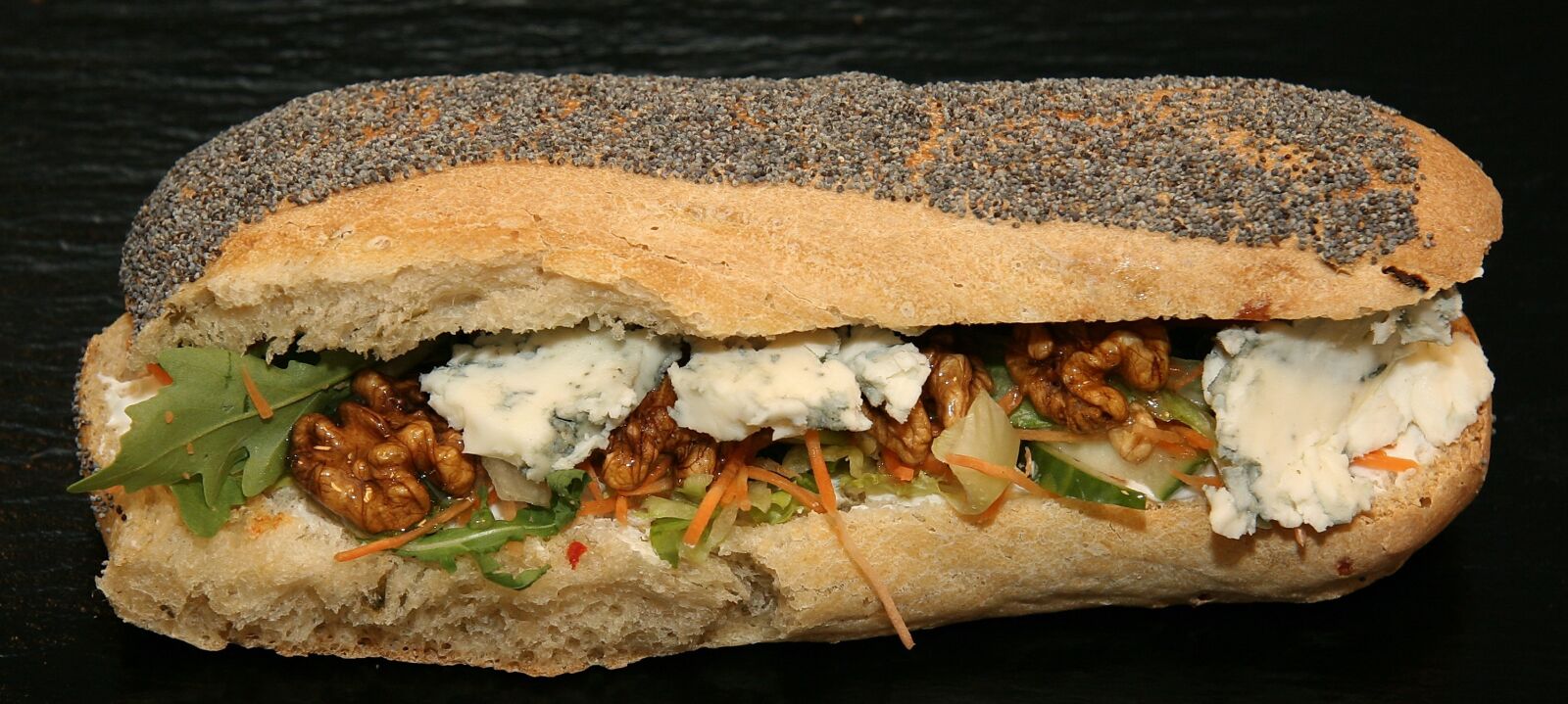 Canon EOS 20D sample photo. Sandwich, gorgonzola, dining photography