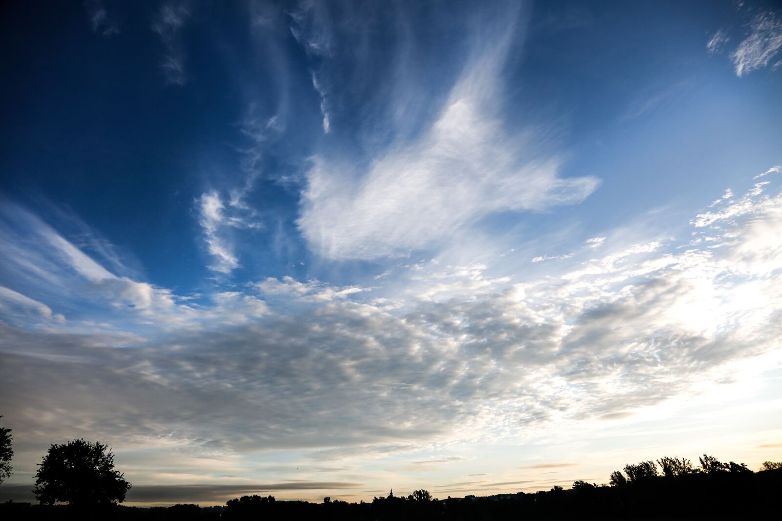 Canon EOS 5D Mark III + Canon EF 24-105mm F4L IS USM sample photo. Sky, morning, sunrise photography