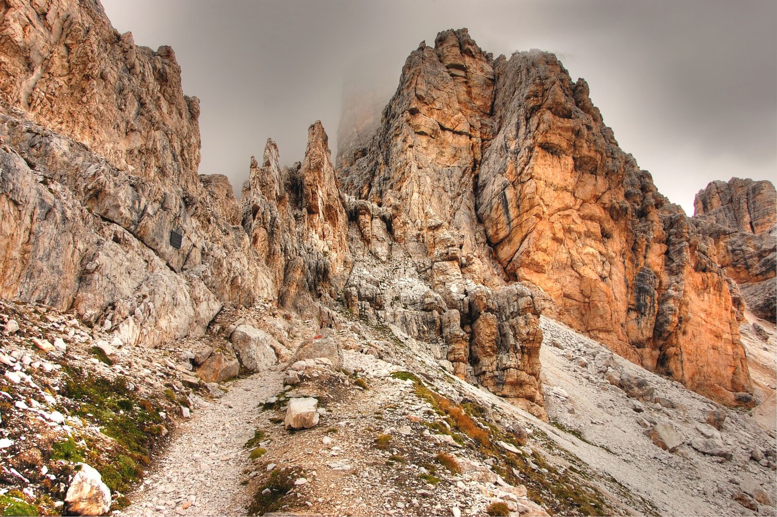 Nikon D40 sample photo. Fanis, dolomites, alm photography