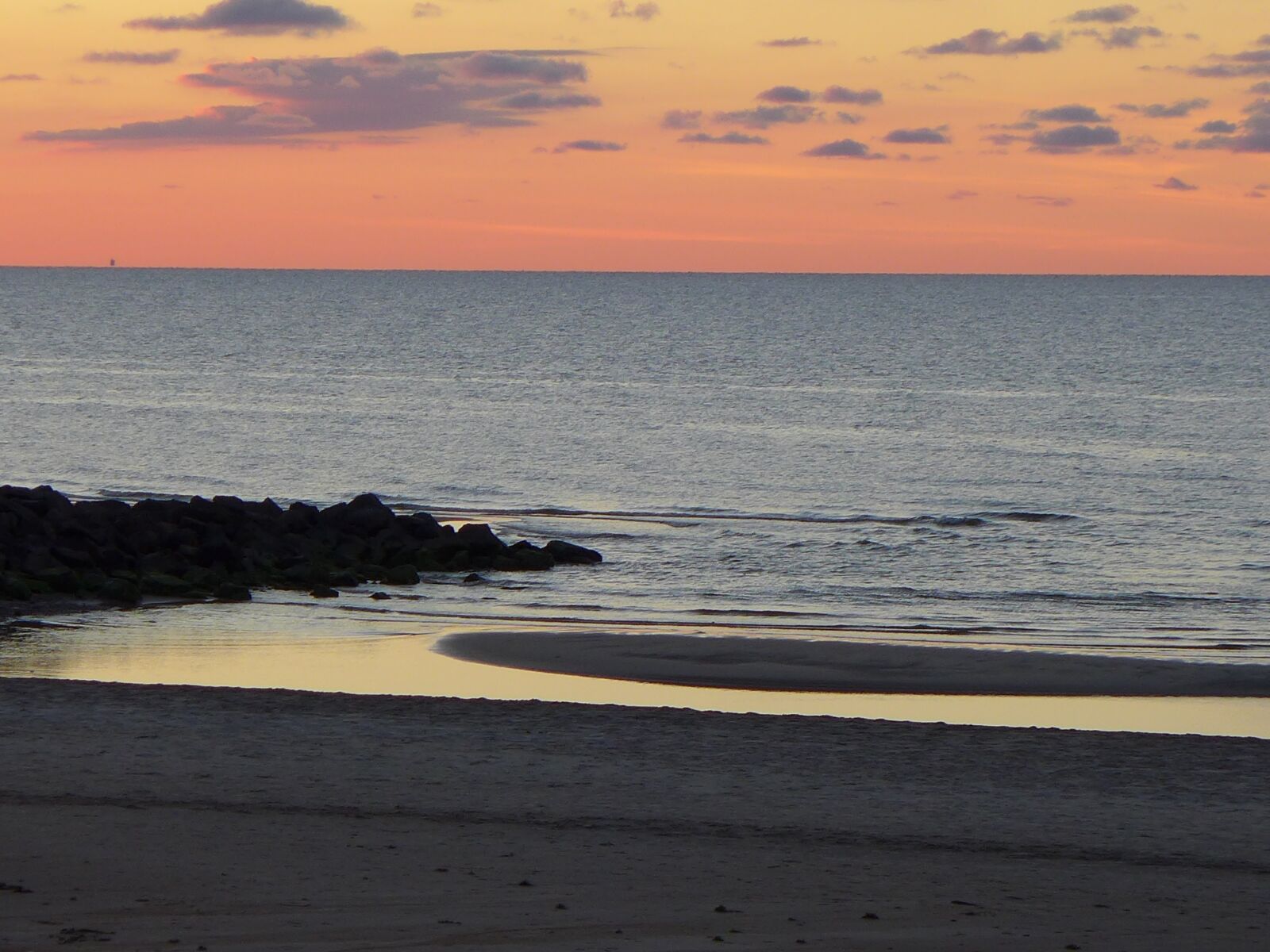 Leica D-Lux 6 sample photo. Beach, denmark, sand photography