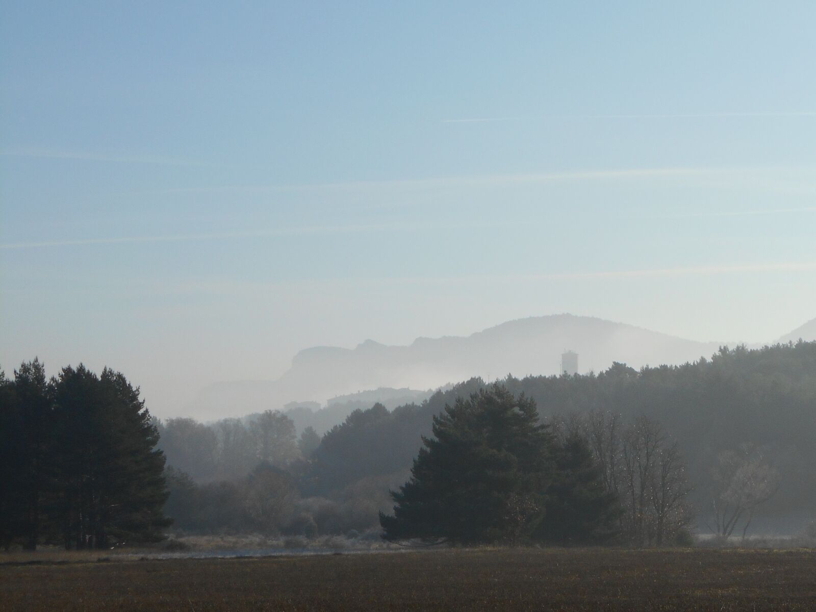 Nikon Coolpix S2900 sample photo. Landscape, fog, sky photography