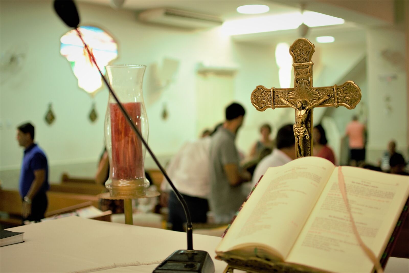 Nikon D610 sample photo. Church, bible, jesus photography