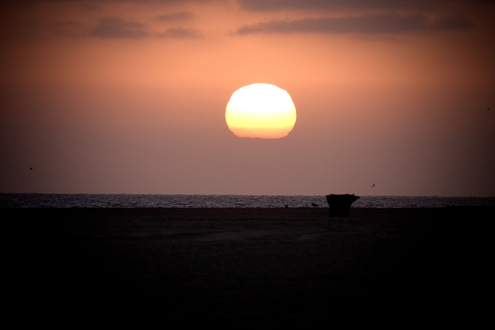 Sony Cyber-shot DSC-RX10 IV sample photo. Sun, sunset, beach photography
