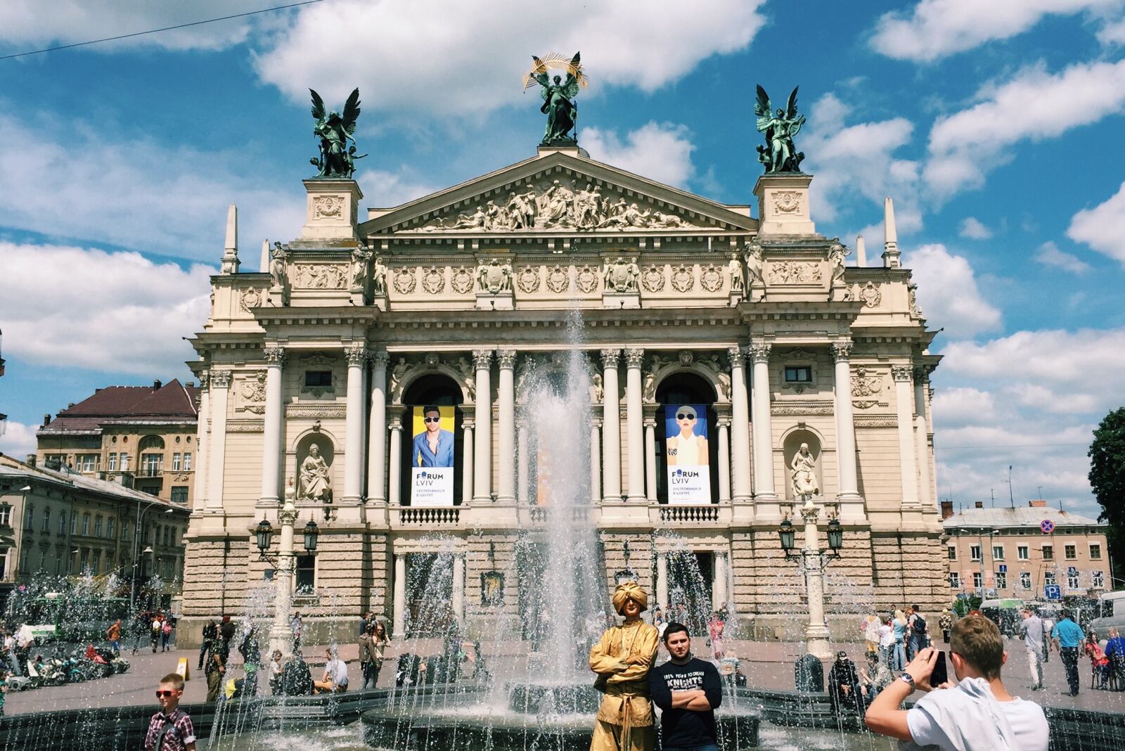 Apple iPhone 6 sample photo. City, opera, opera, house photography