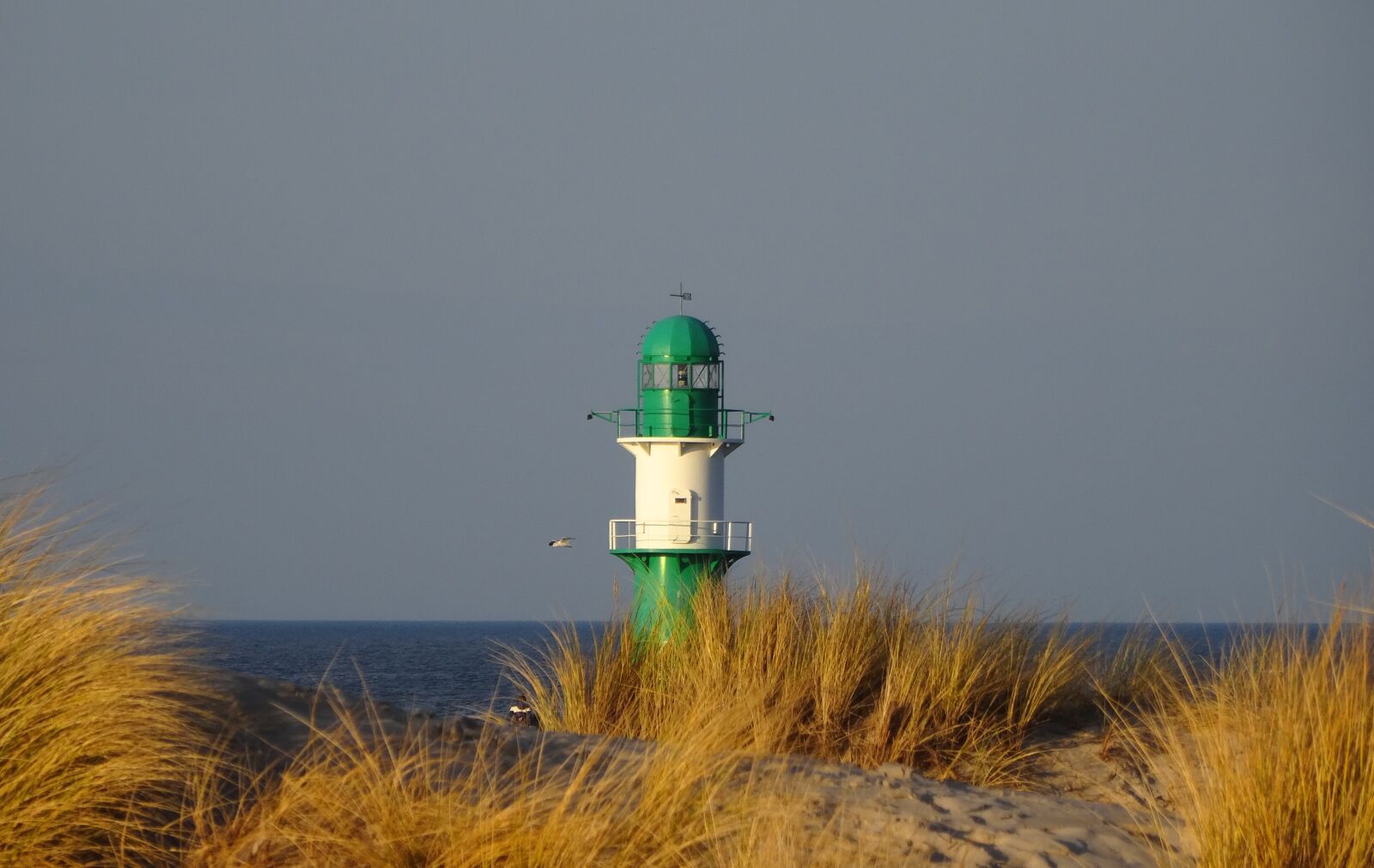 Sony DSC-HX50 sample photo. Lighthouse, baltic sea, warnem photography