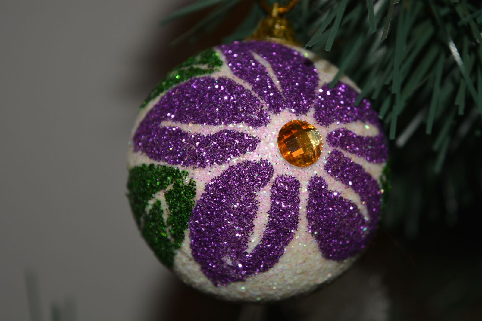 Nikon D5200 sample photo. New year's eve, christmas photography