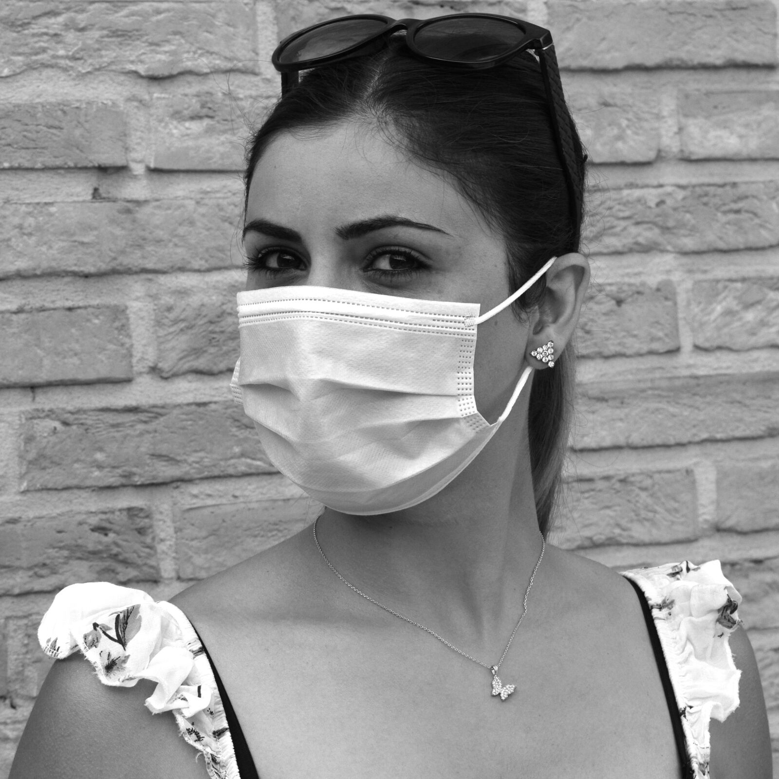 Nikon D5300 sample photo. Protective mask, corona, feline photography