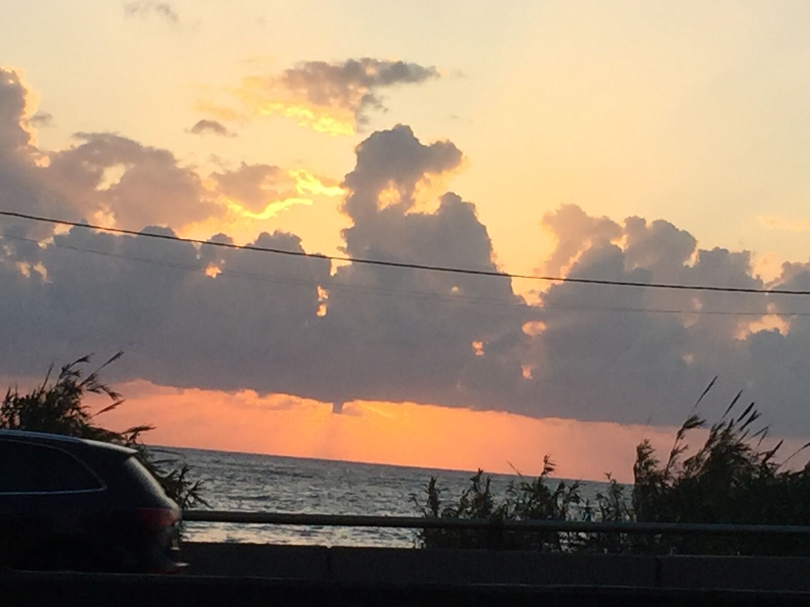 iPhone 6 back camera 4.15mm f/2.2 sample photo. Sea, sunset, clouds photography