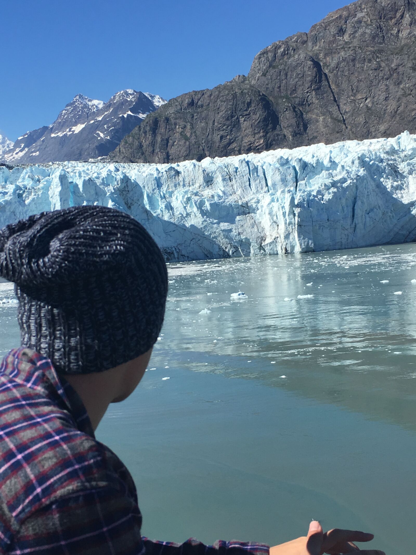 iPhone 6s Plus back camera 4.15mm f/2.2 sample photo. Alaska, travel, tourism photography