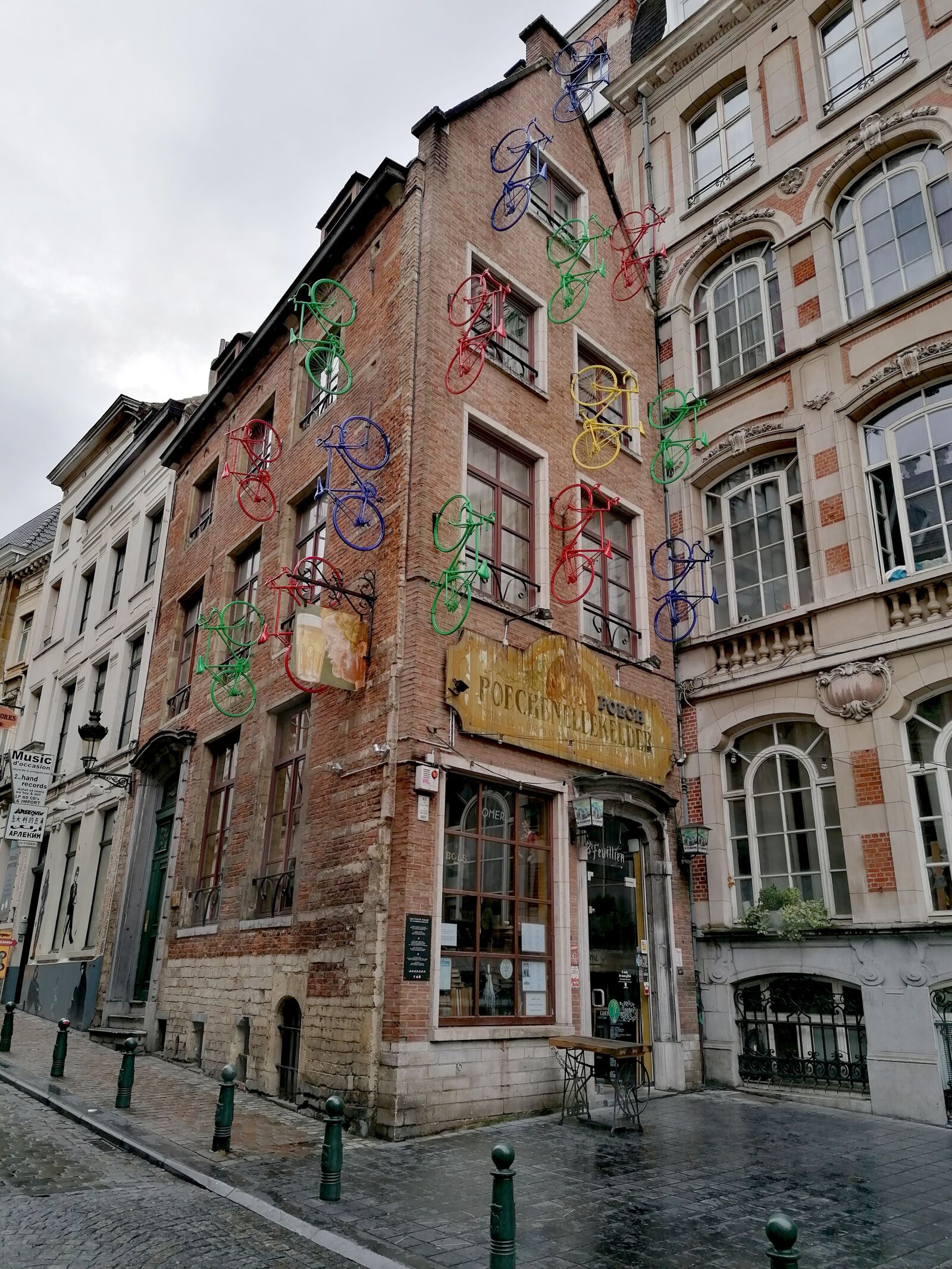 HUAWEI P30 LITE sample photo. Bicycle, brussels street, art photography