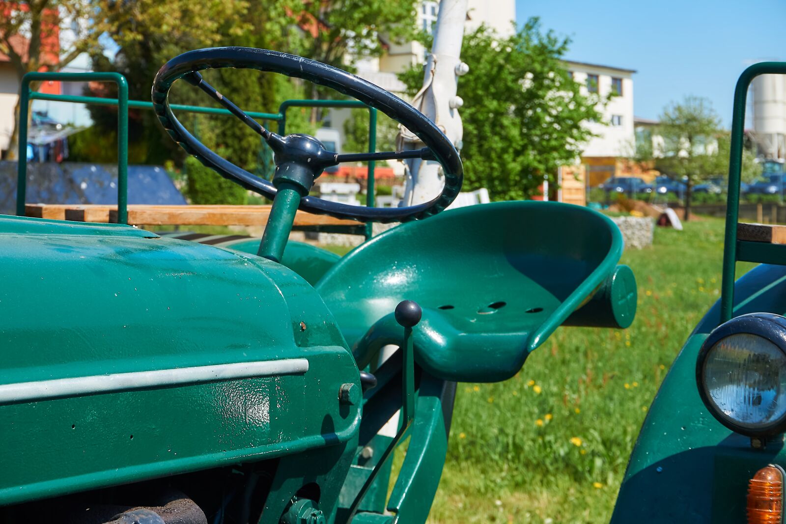 Sony a6000 sample photo. Tractor, oldtimer, restored photography