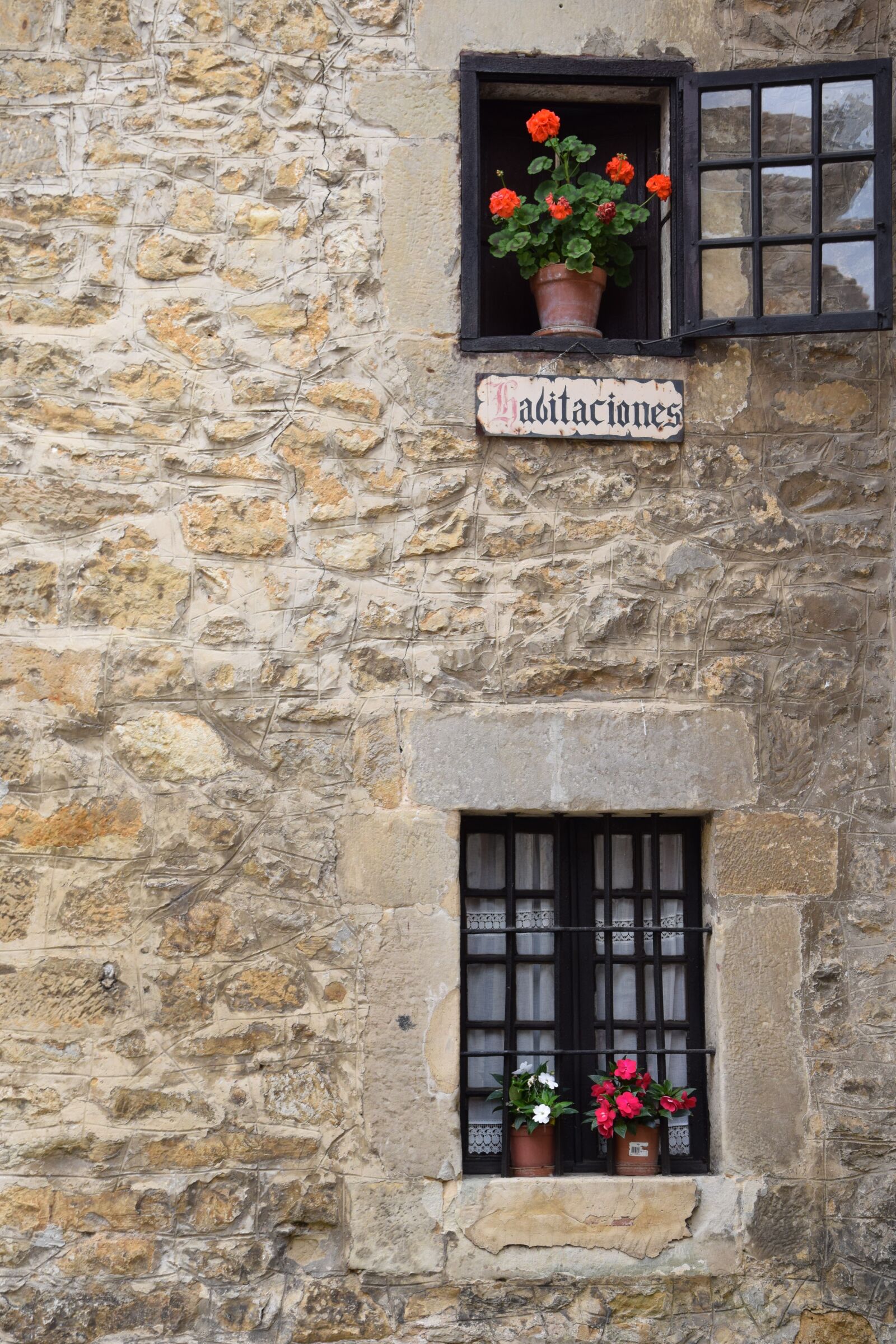 Nikon D3300 sample photo. Window, flowerpot, spain photography