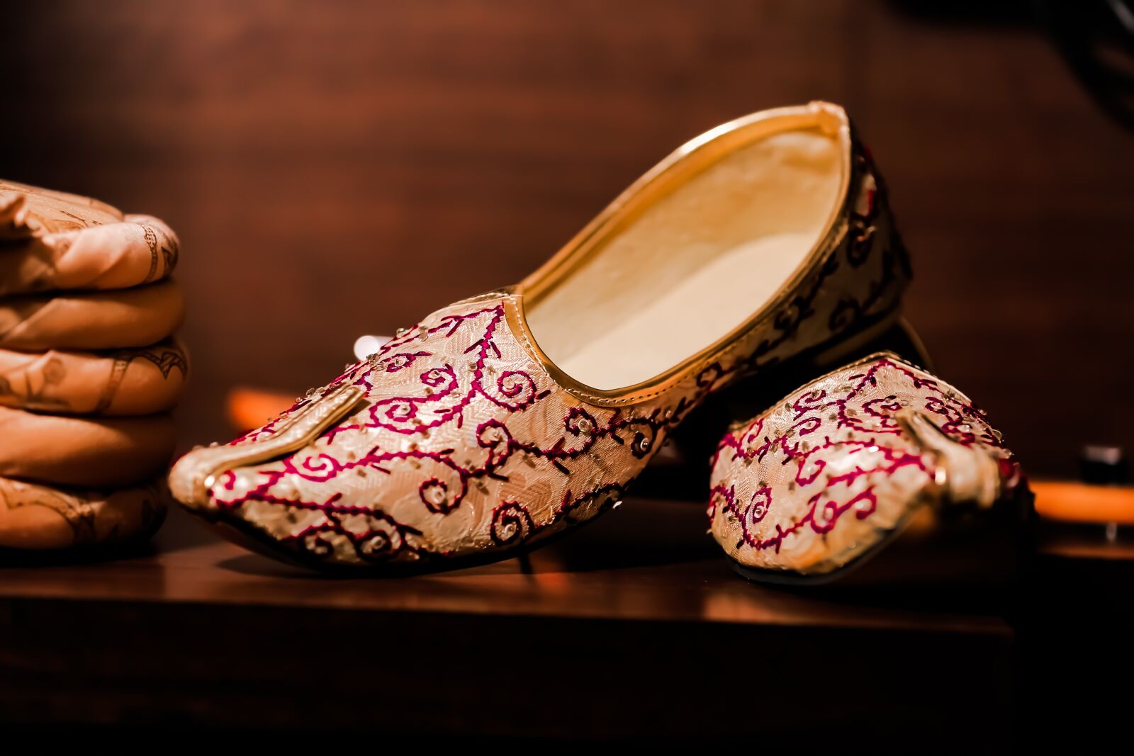 Canon EOS 6D sample photo. Traditional, leather, shoes photography