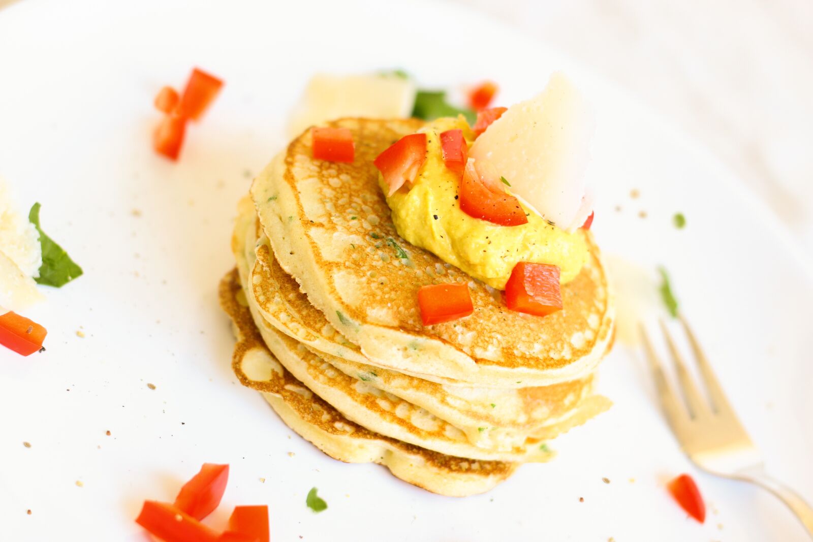 Canon EOS 60D + Canon EF 50mm F1.8 II sample photo. Pancake, omelette, paprika photography
