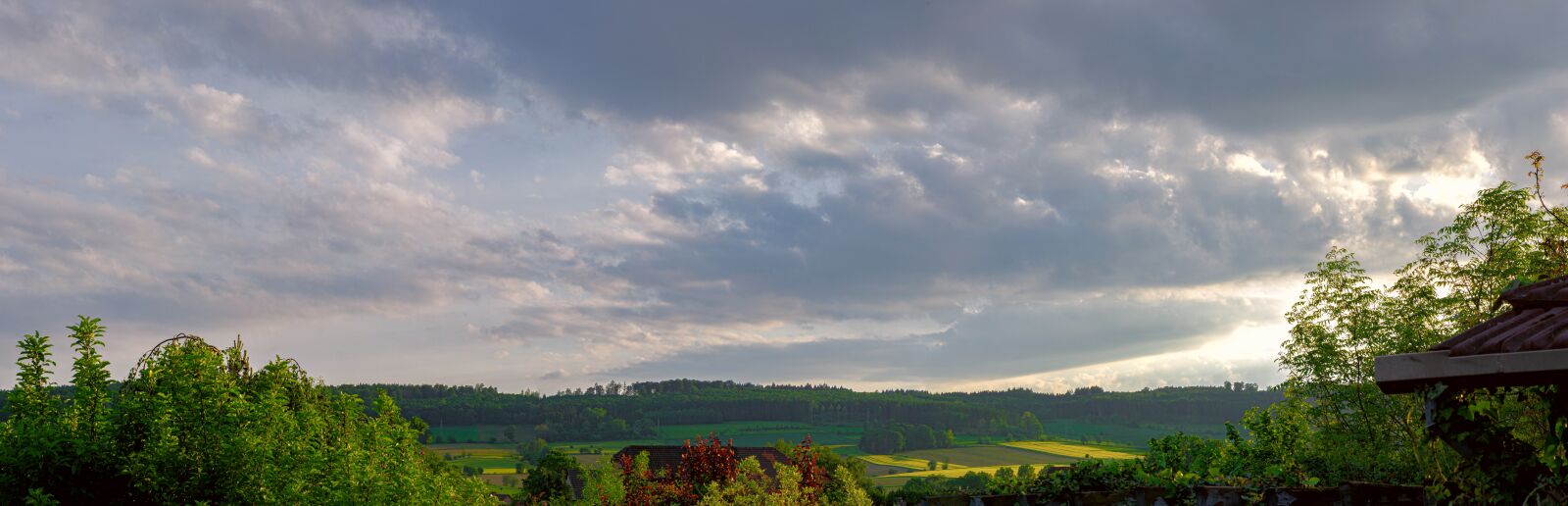 E 50mm F1.8 OSS sample photo. Clouds, mountain, panorama photography