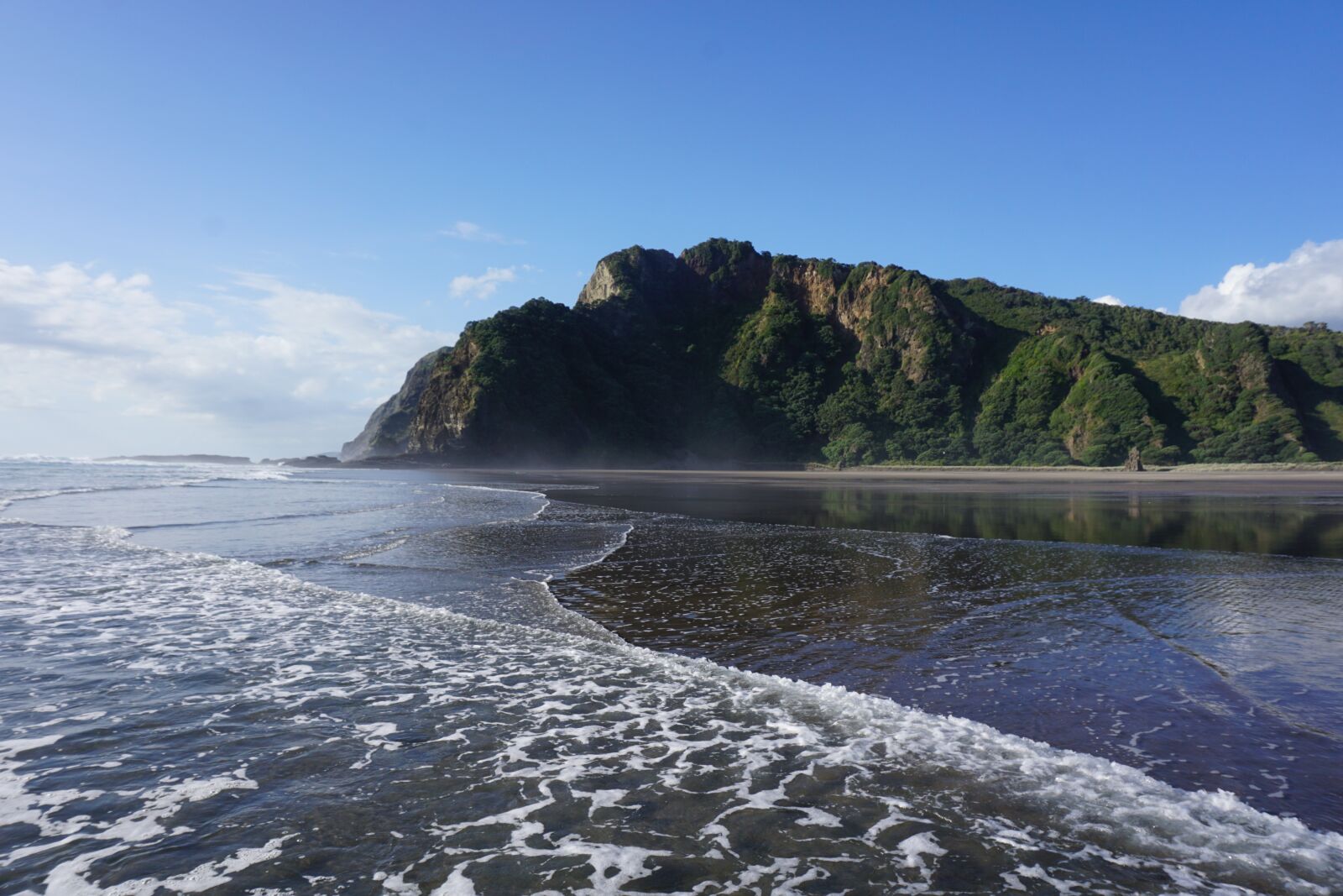 Sony a6000 sample photo. Shore, water, beach photography