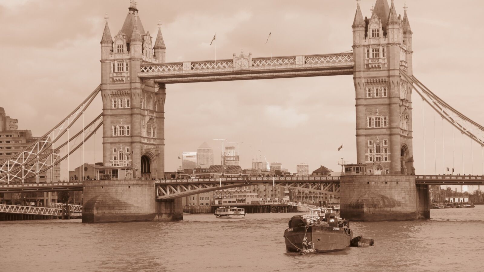Canon PowerShot G5 X sample photo. Bridge, london photography