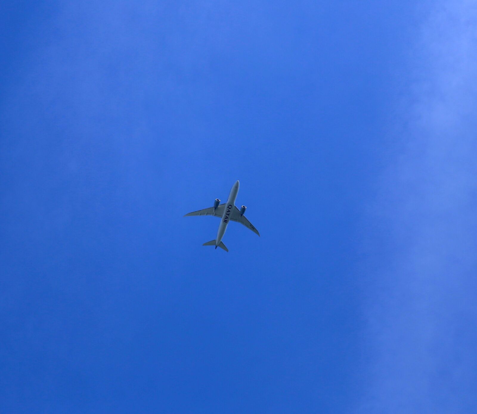 Canon EF 24-70mm F4L IS USM sample photo. Himmel, sky, aircraft photography