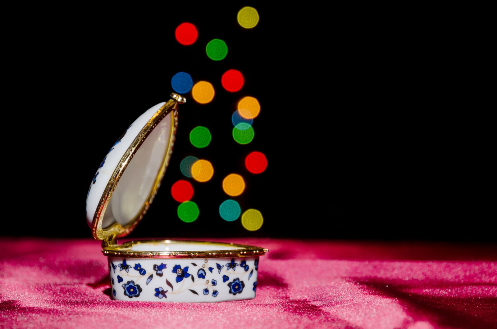 Nikon D7000 sample photo. Colored, dots, bokeh photography