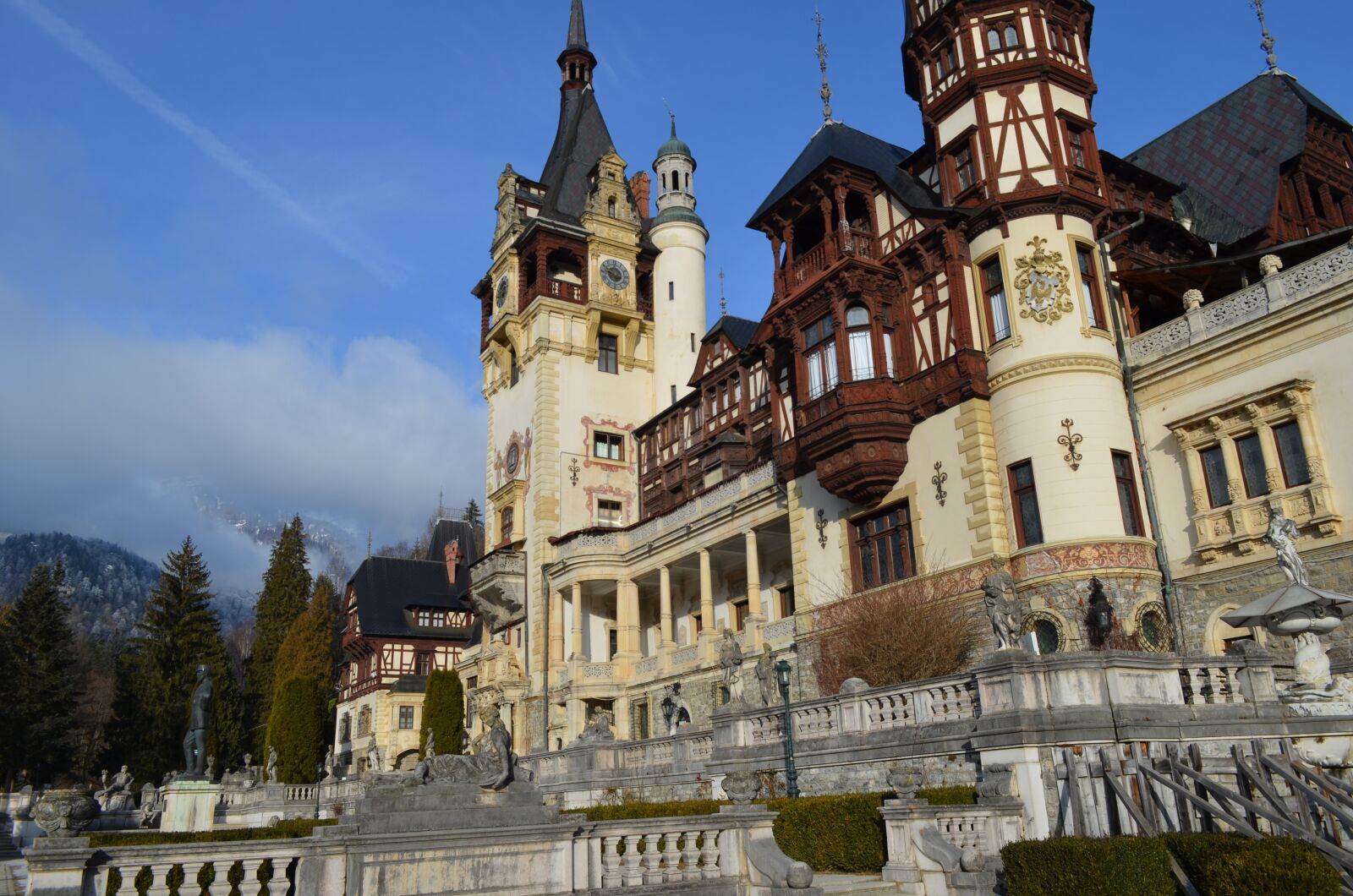 Nikon D5100 sample photo. Castle, peles, architecture photography