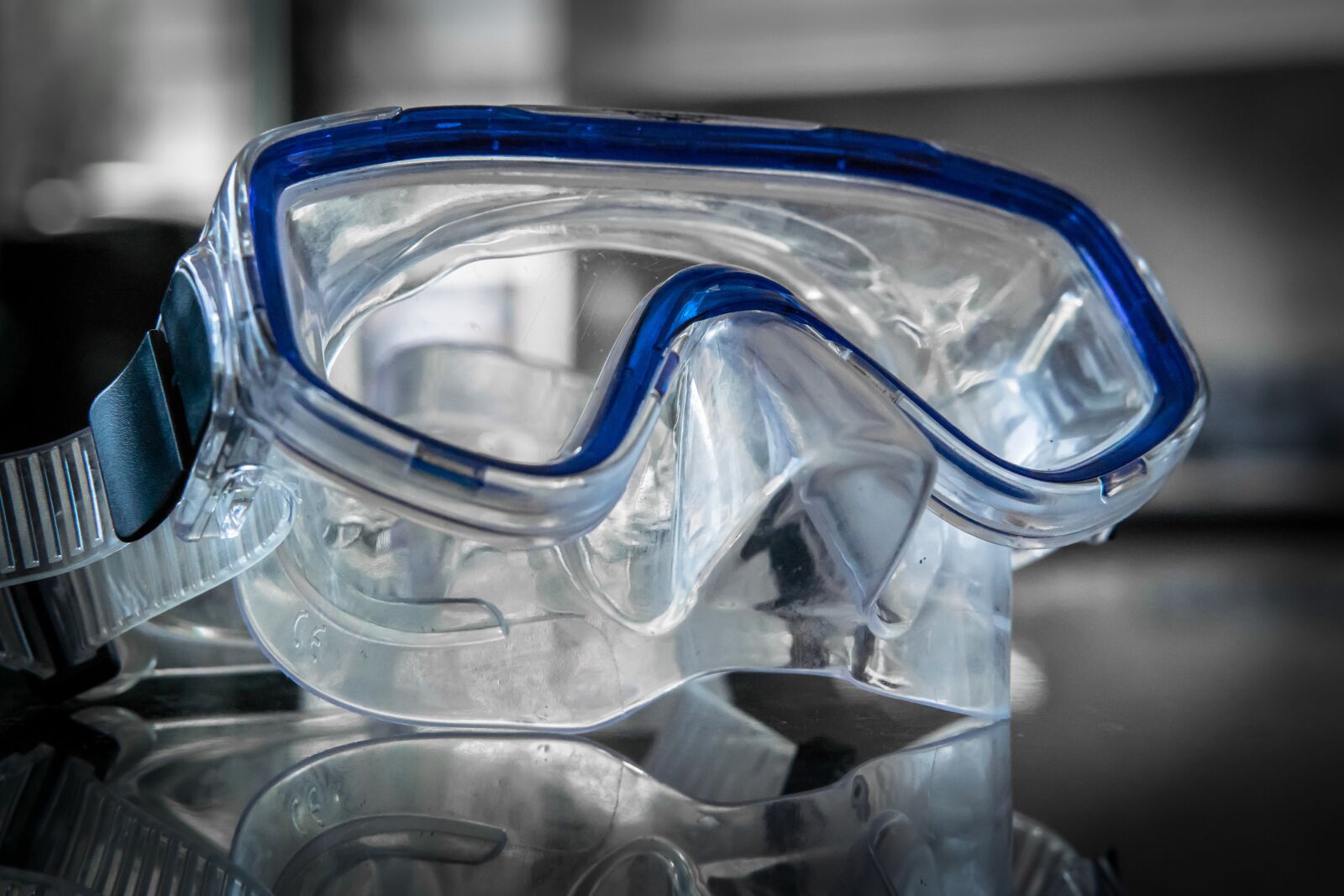 Samsung NX300M sample photo. Diving mask, glasses, diving photography
