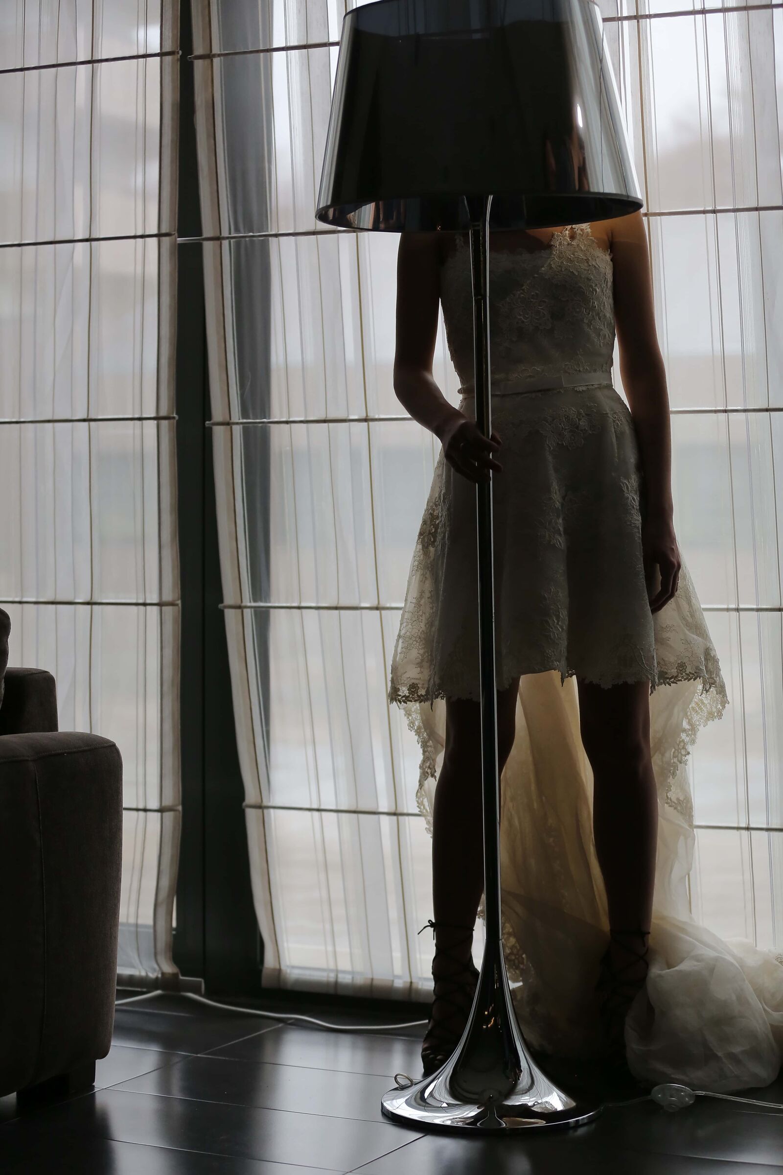 Canon EF 70-200mm F2.8L IS II USM sample photo. Skirt, skinny, skin, legs photography