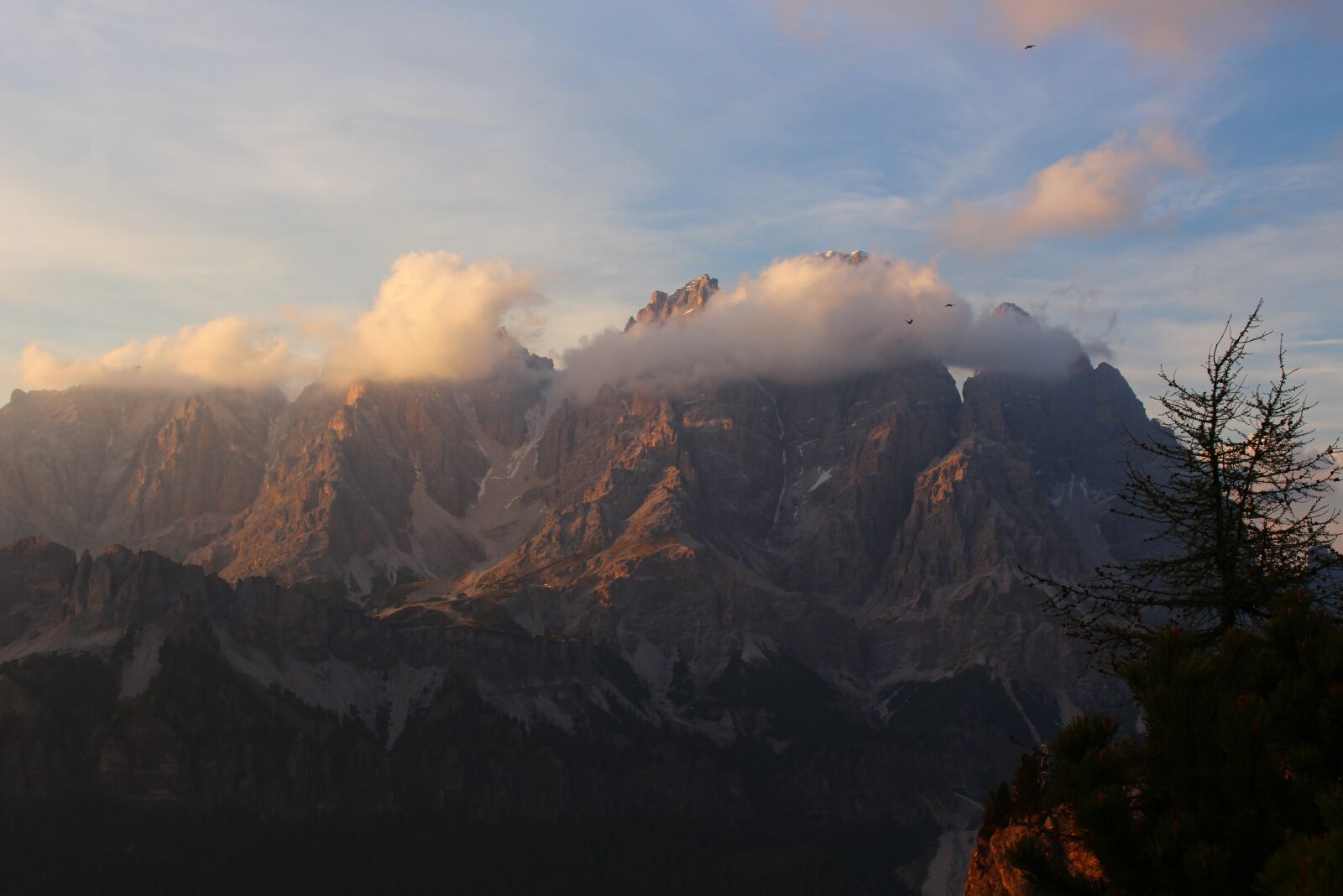 Canon EOS 100D (EOS Rebel SL1 / EOS Kiss X7) sample photo. Cortina, mountain, nature photography