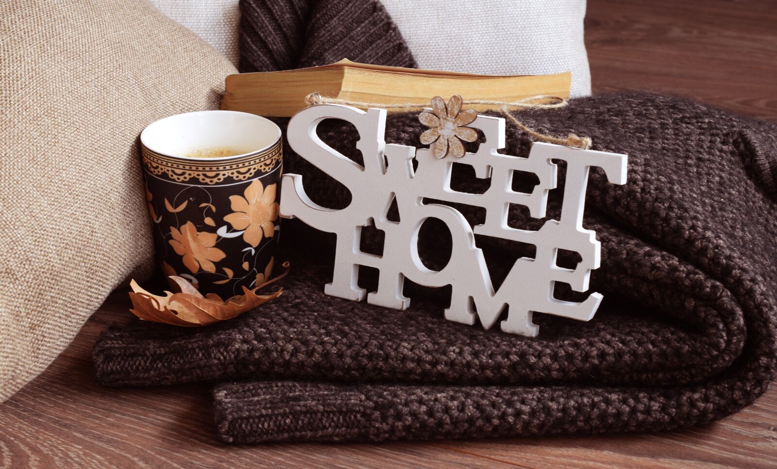 Nikon D5300 sample photo. Coffee, autumn, book photography