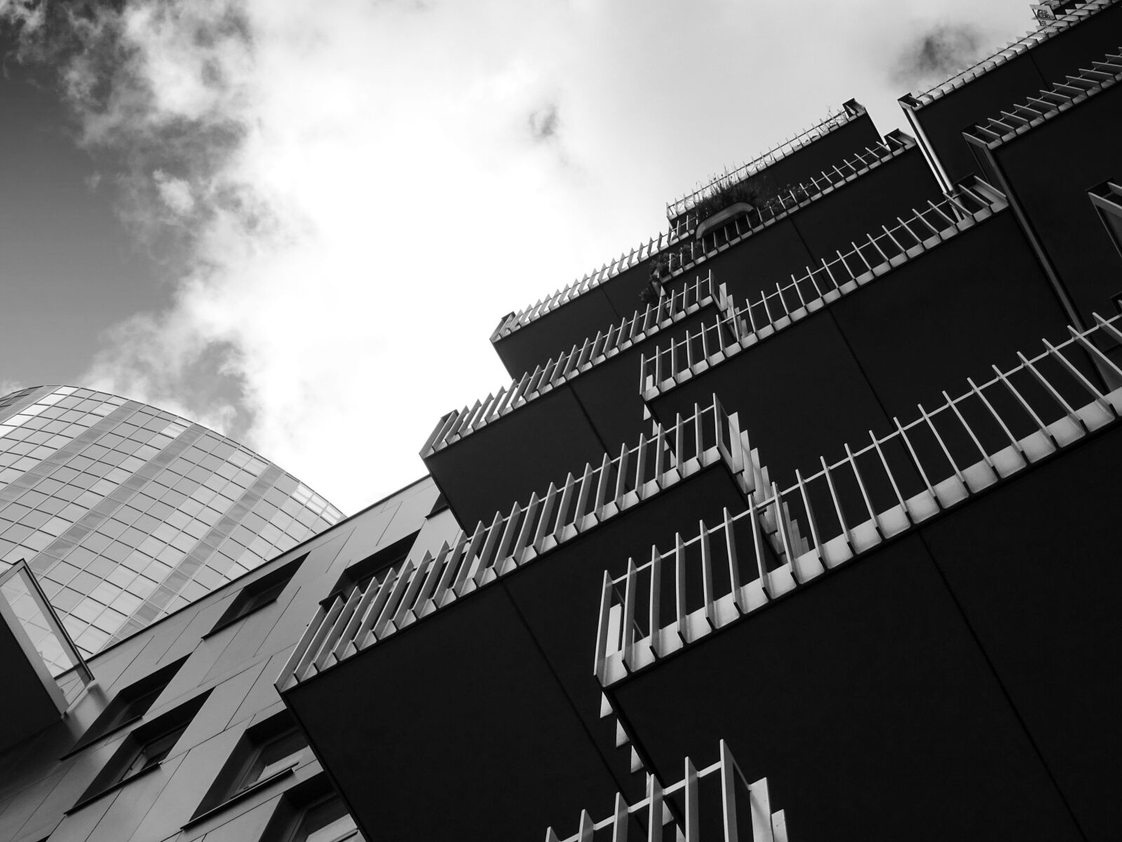 Sony DSC-HX60 sample photo. Architectural, design, architecture, black photography