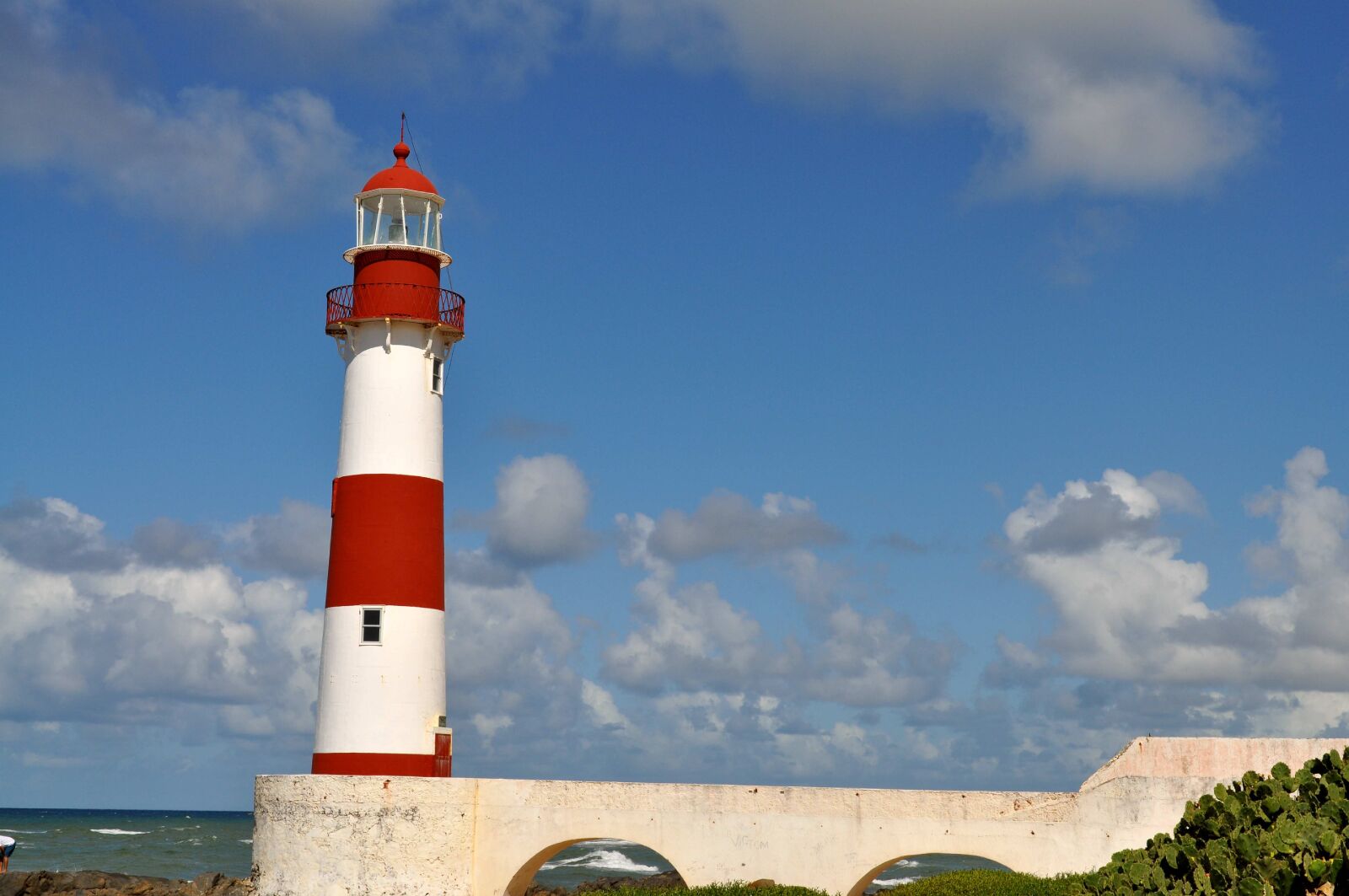 Nikon D5000 sample photo. Red, blue, painted, lighthouse photography