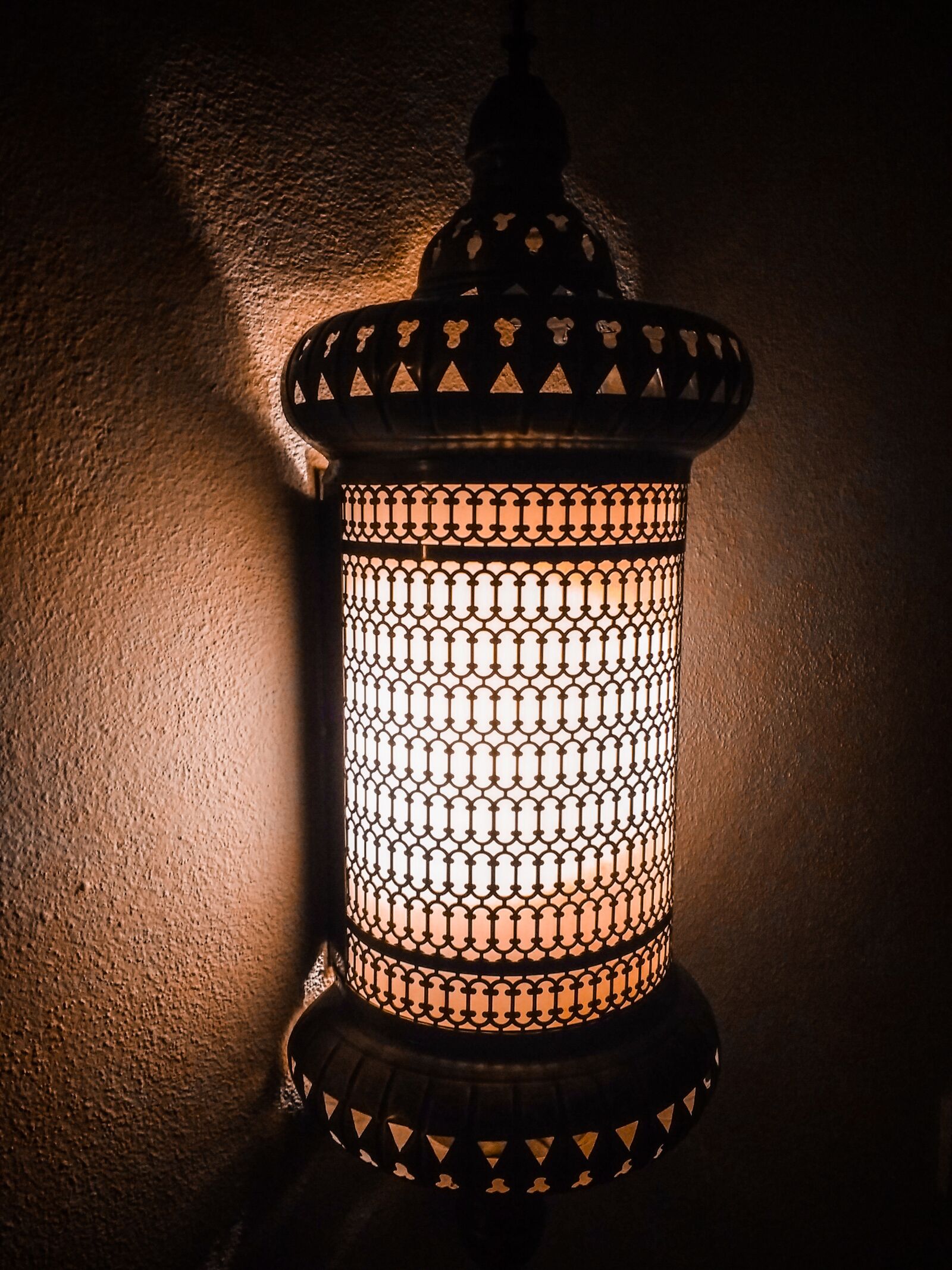 Motorola Moto G (4) sample photo. Lamp, light, atmosphere photography