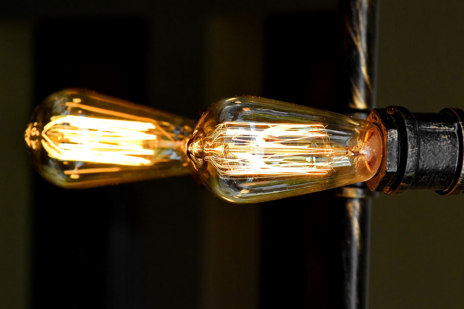 Nikon D5500 sample photo. Glass, horizontal, illumination, light photography