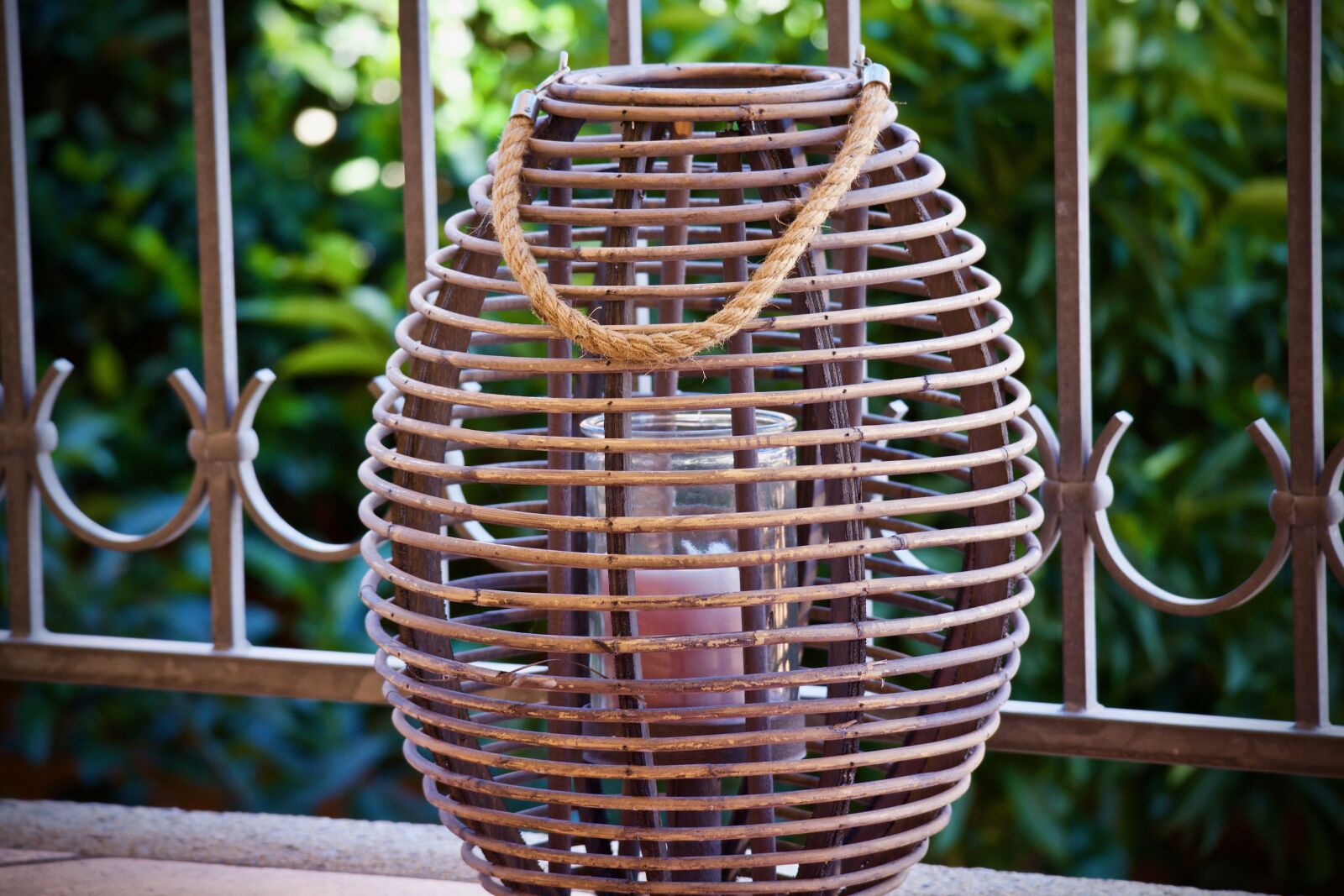 Canon EOS M sample photo. Lantern, candle, wood photography
