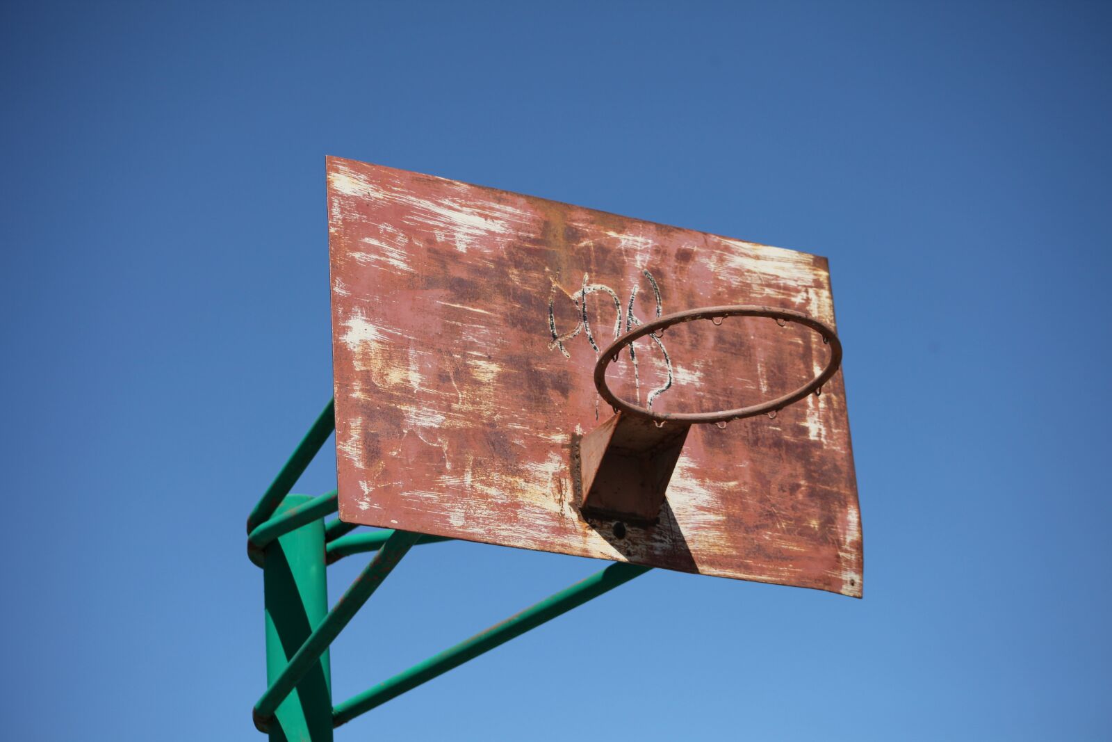 Canon EOS 5D Mark II sample photo. Sky, outdoors, basketball photography