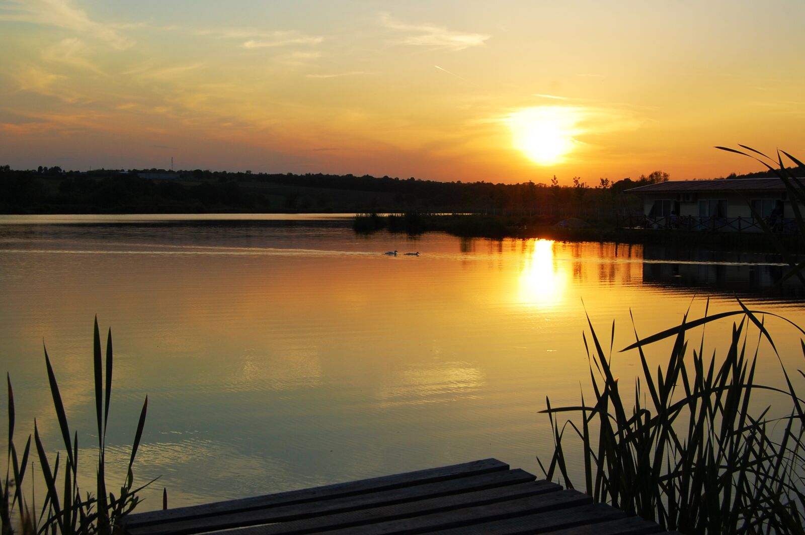 Nikon D40 sample photo. Sunset, lake, dam photography