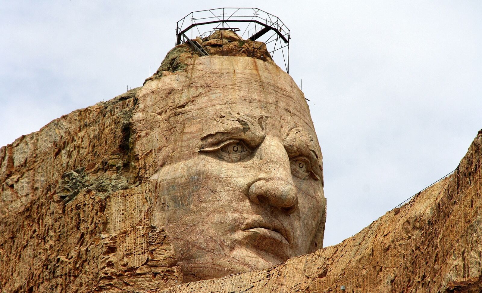 Canon EOS 1000D (EOS Digital Rebel XS / EOS Kiss F) sample photo. Crazy horse, usa, mountains photography