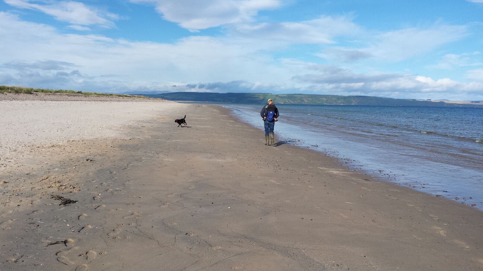Samsung Galaxy S4 sample photo. Beach highlands, scotland, dogwalk photography
