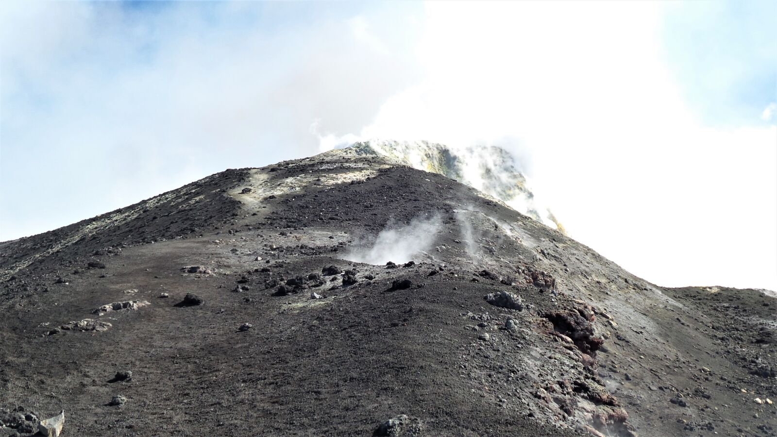 Samsung Galaxy S4 Zoom sample photo. Etna, sicily, italy photography