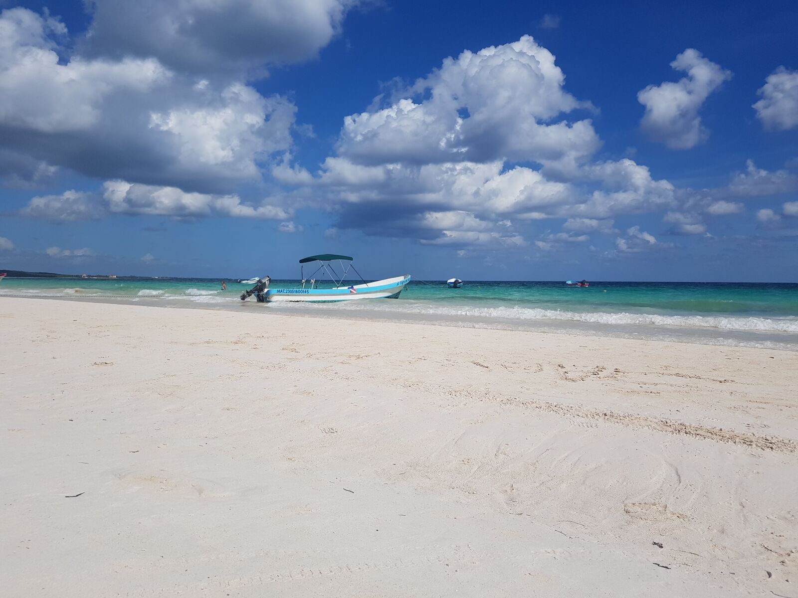 Samsung Galaxy S8 sample photo. Beach, mexico, caribbean photography