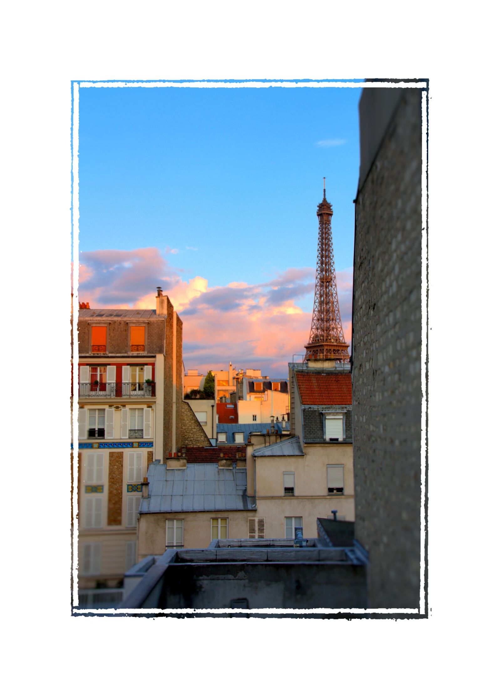 Canon EOS 450D (EOS Rebel XSi / EOS Kiss X2) sample photo. Paris, france, morning photography