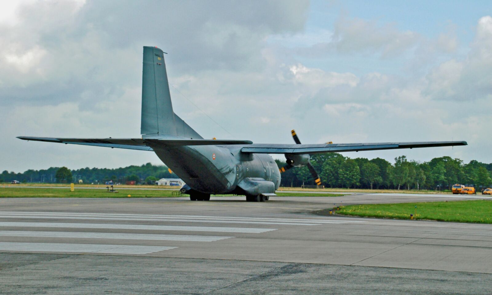 Nikon D50 sample photo. Plane, aircraft, vliegterrein photography