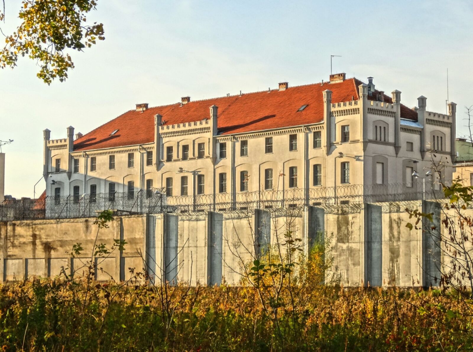 Sony Cyber-shot DSC-HX20V sample photo. Prison, bydgoszcz, fordon photography