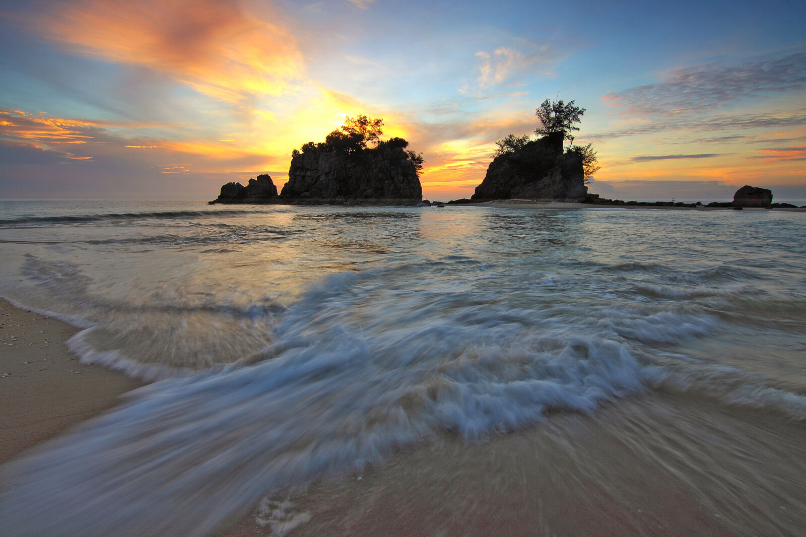 Canon EOS 50D sample photo. Beach, dawn, dusk, evening photography