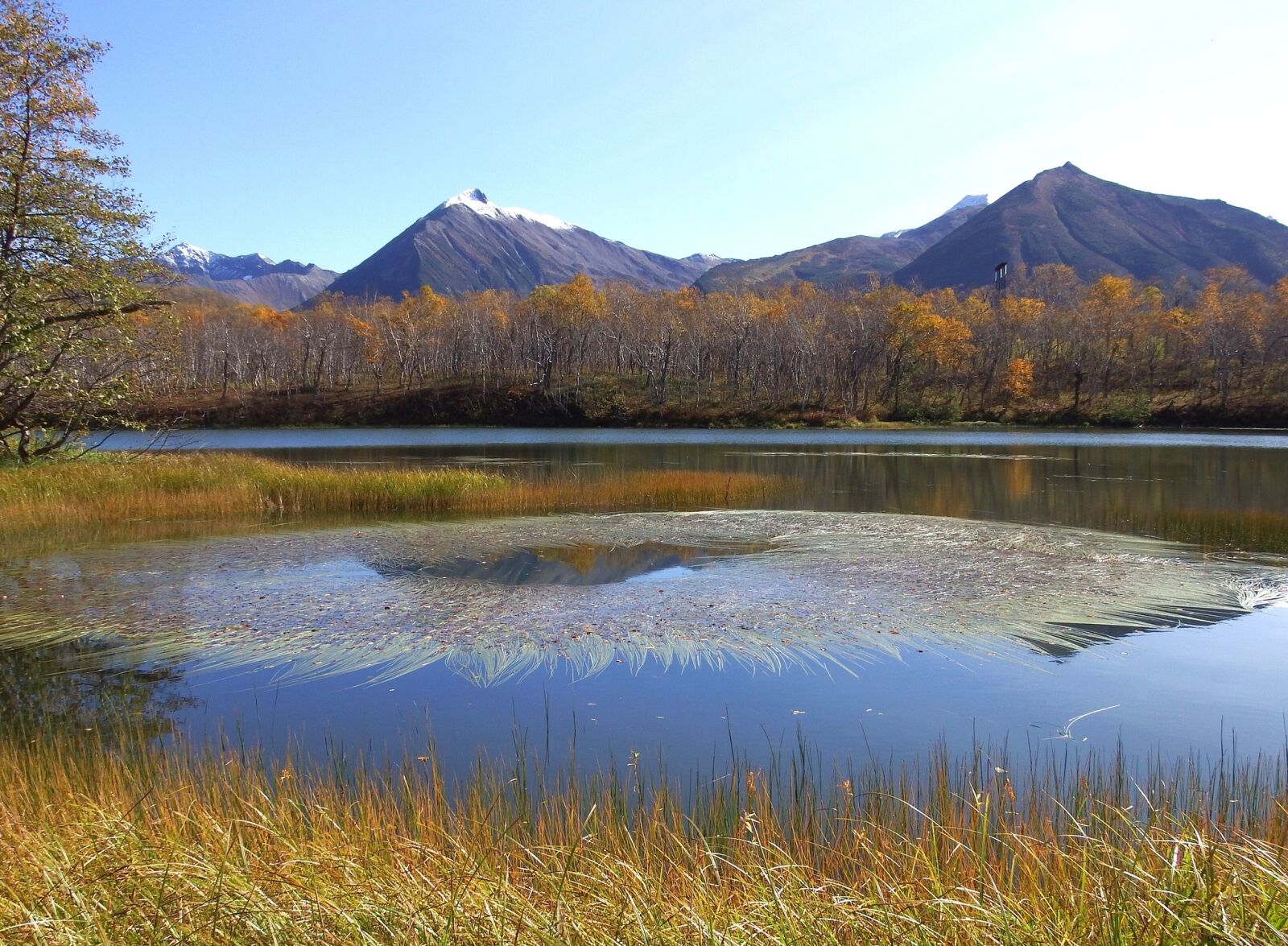 Fujifilm FinePix S1 sample photo. Mountains, volcano, lake photography