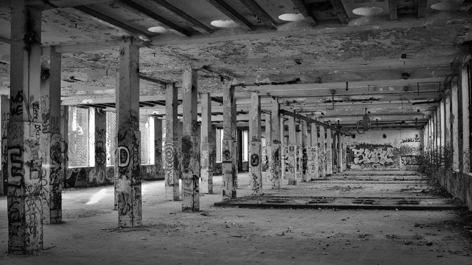 Nikon D5200 sample photo. Lost places, factory, black photography