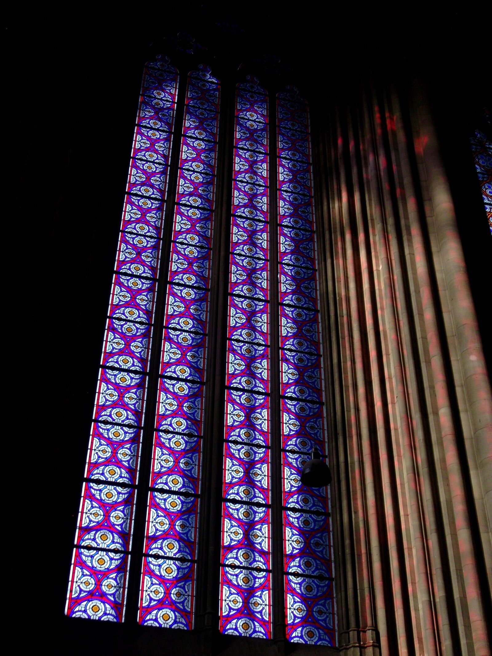 Fujifilm FinePix AX300 sample photo. Light, church window, dom photography
