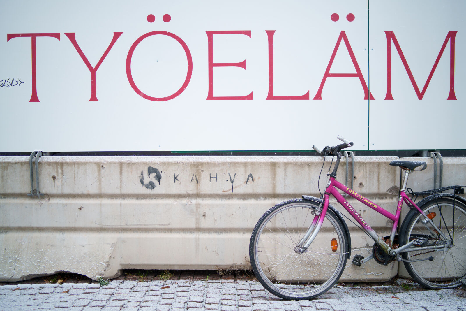 Samyang AF 35mm F1.4 P sample photo. Work bicycle photography